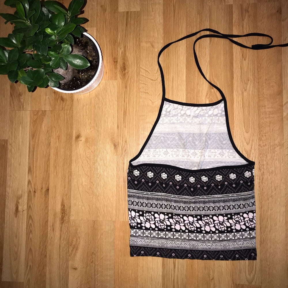 AEO First Essentials Cropped Halter Top - Picture 3 of 4